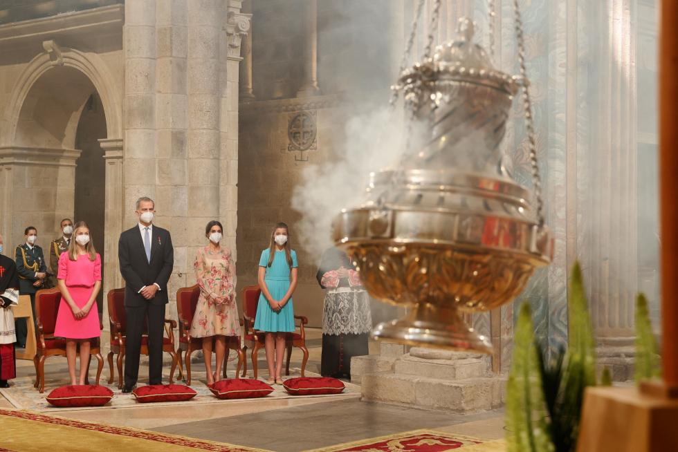Los reyes de España presiden la ofrenda al Apóstol Santiago