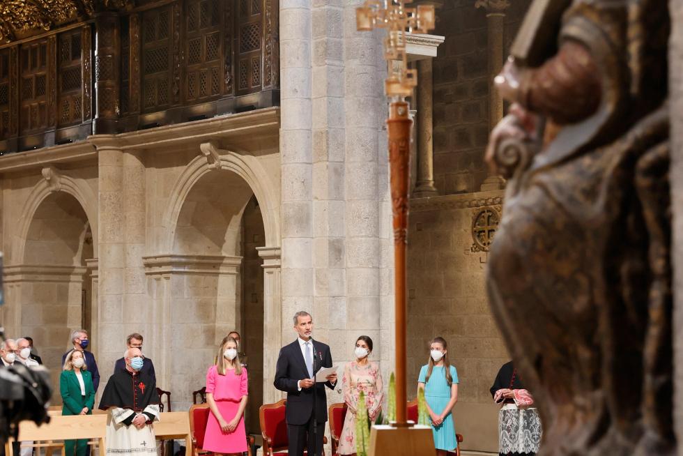 Los reyes de España presiden la ofrenda al Apóstol Santiago