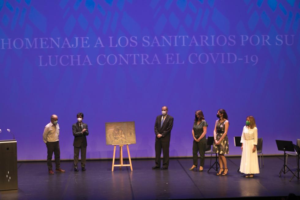 Parrilla de oro y homenaje a los sanitarios en Huesca.
