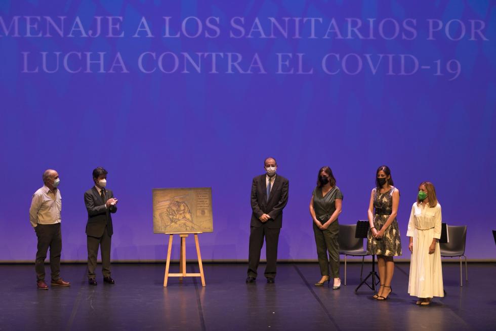 Parrilla de oro y homenaje a los sanitarios en Huesca.