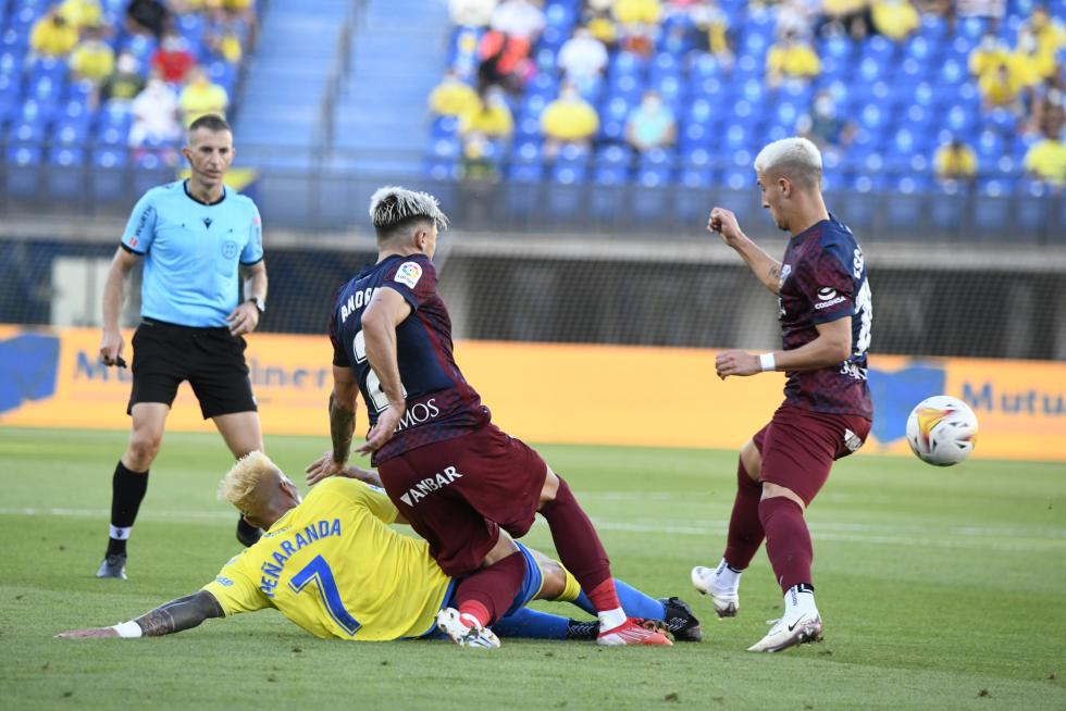 Foto del partido Las Palmas-SD Huesca, tercera jornada de LaLiga SmartBank