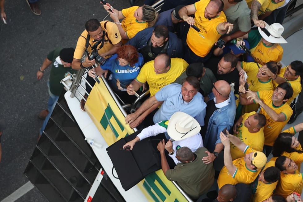 Bolsonaro amenaza al Supremo durante masiva manifestación de la ultraderecha