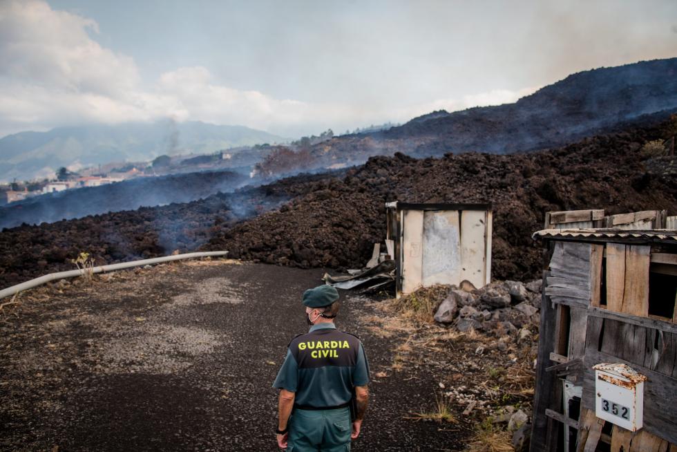 Entra en erupción un volcán en La Palma