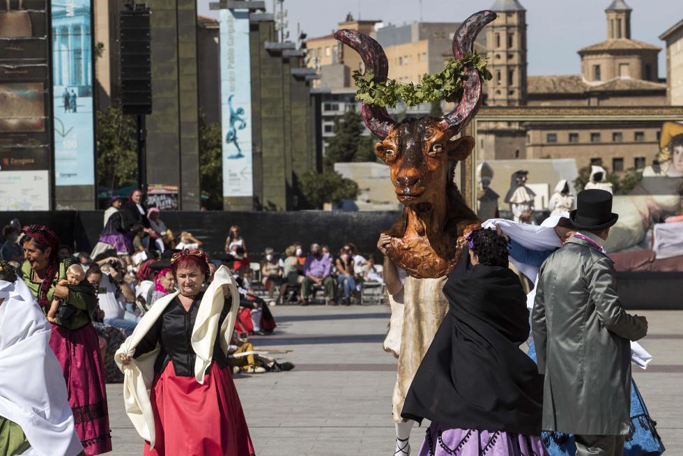 Las pinturas de Goya cobran vida en la plaza del Pilar