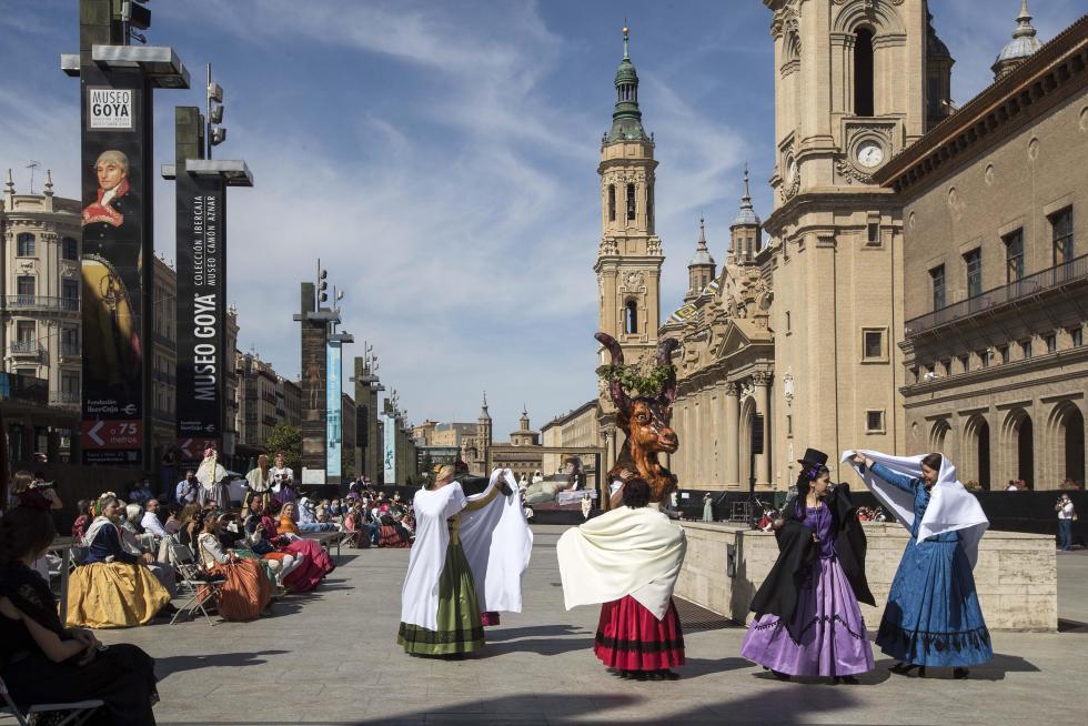 Las pinturas de Goya cobran vida en la plaza del Pilar
