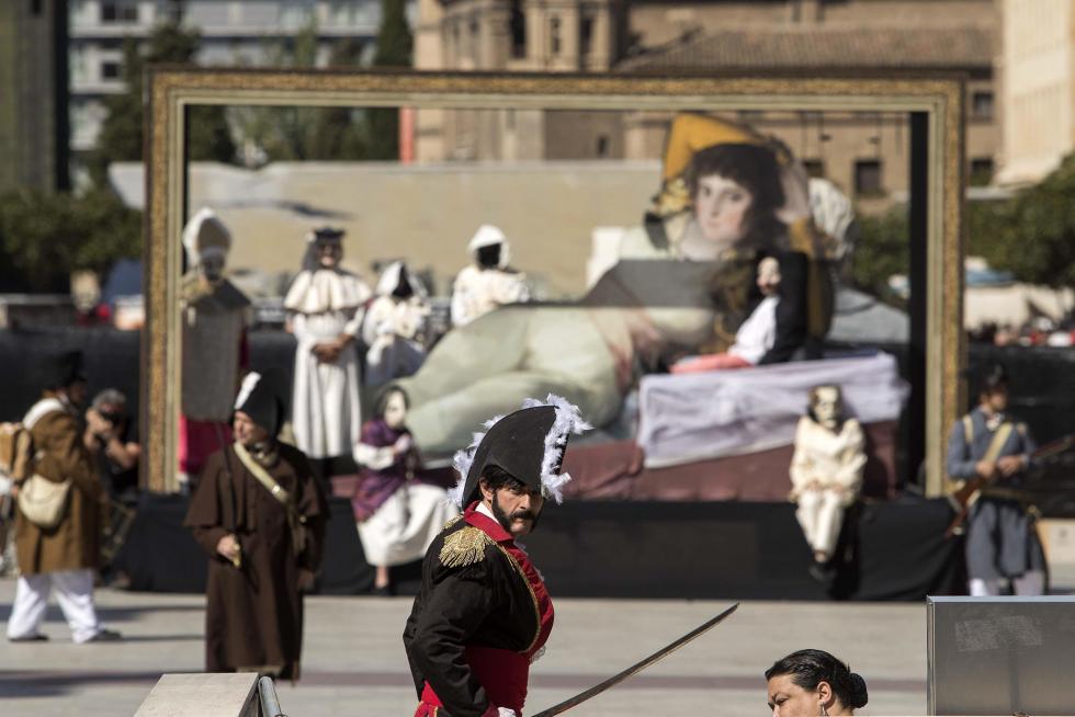 Las pinturas de Goya cobran vida en la plaza del Pilar