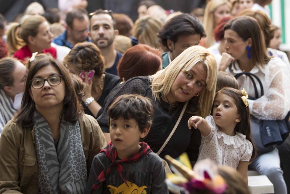 A pocos días de que comiencen las ‘no fiestas’ del Pilar 2021, nos ponemos nostálgicos y tiramos de archivo para recordar algunos de los mejores momentos que nos dejaron los Pilares del 2019, los últimos que vivimos antes de que el covid irrumpiera en nuestras vidas, llenos de conciertos, ferias, música... y mucha gente y alegría en las calles.