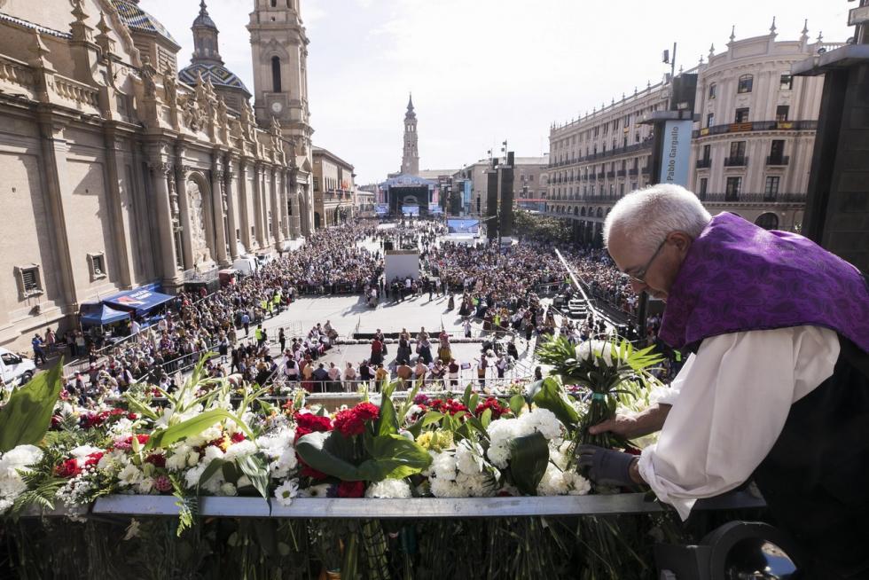 A pocos días de que comiencen las ‘no fiestas’ del Pilar 2021, nos ponemos nostálgicos y tiramos de archivo para recordar algunos de los mejores momentos que nos dejaron los Pilares del 2019, los últimos que vivimos antes de que el covid irrumpiera en nuestras vidas, llenos de conciertos, ferias, música... y mucha gente y alegría en las calles.