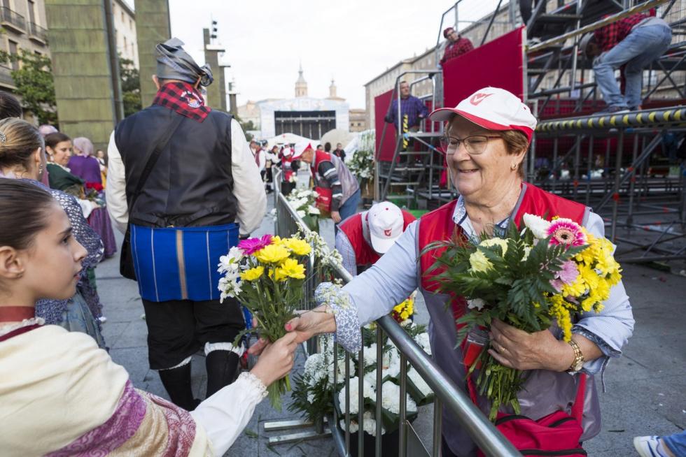 A pocos días de que comiencen las ‘no fiestas’ del Pilar 2021, nos ponemos nostálgicos y tiramos de archivo para recordar algunos de los mejores momentos que nos dejaron los Pilares del 2019, los últimos que vivimos antes de que el covid irrumpiera en nuestras vidas, llenos de conciertos, ferias, música... y mucha gente y alegría en las calles.