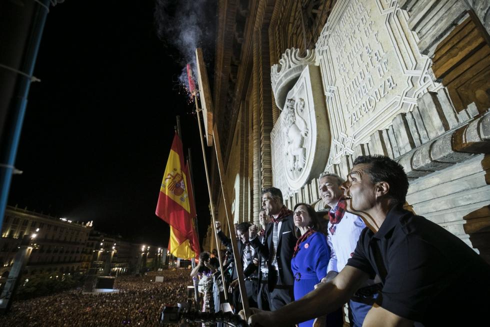 A pocos días de que comiencen las ‘no fiestas’ del Pilar 2021, nos ponemos nostálgicos y tiramos de archivo para recordar algunos de los mejores momentos que nos dejaron los Pilares del 2019, los últimos que vivimos antes de que el covid irrumpiera en nuestras vidas, llenos de conciertos, ferias, música... y mucha gente y alegría en las calles.