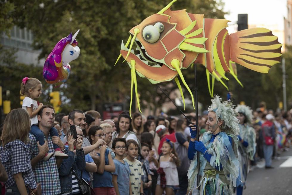 A pocos días de que comiencen las ‘no fiestas’ del Pilar 2021, nos ponemos nostálgicos y tiramos de archivo para recordar algunos de los mejores momentos que nos dejaron los Pilares del 2019, los últimos que vivimos antes de que el covid irrumpiera en nuestras vidas, llenos de conciertos, ferias, música... y mucha gente y alegría en las calles.
