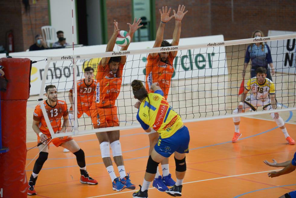 Partido de Voleibol Super Liga Masculina C.V. Teruel-Ushuaïa Ibiza Voley
