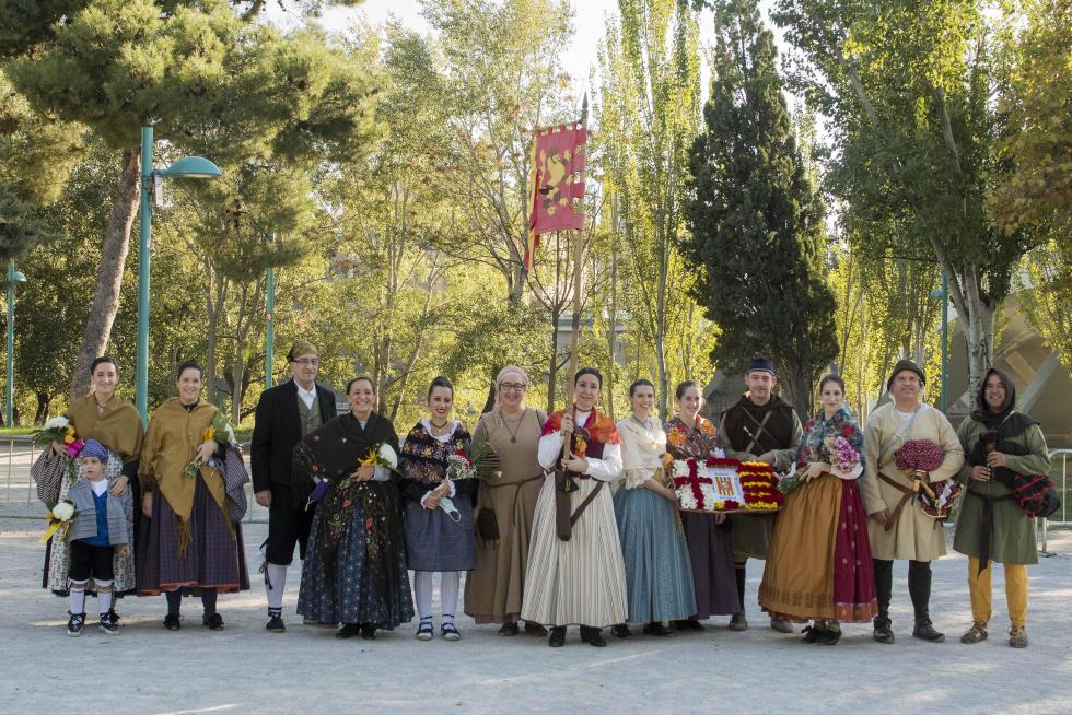 Grupos de la Ofrenda del Pilar 2021. Grupo Almugábares