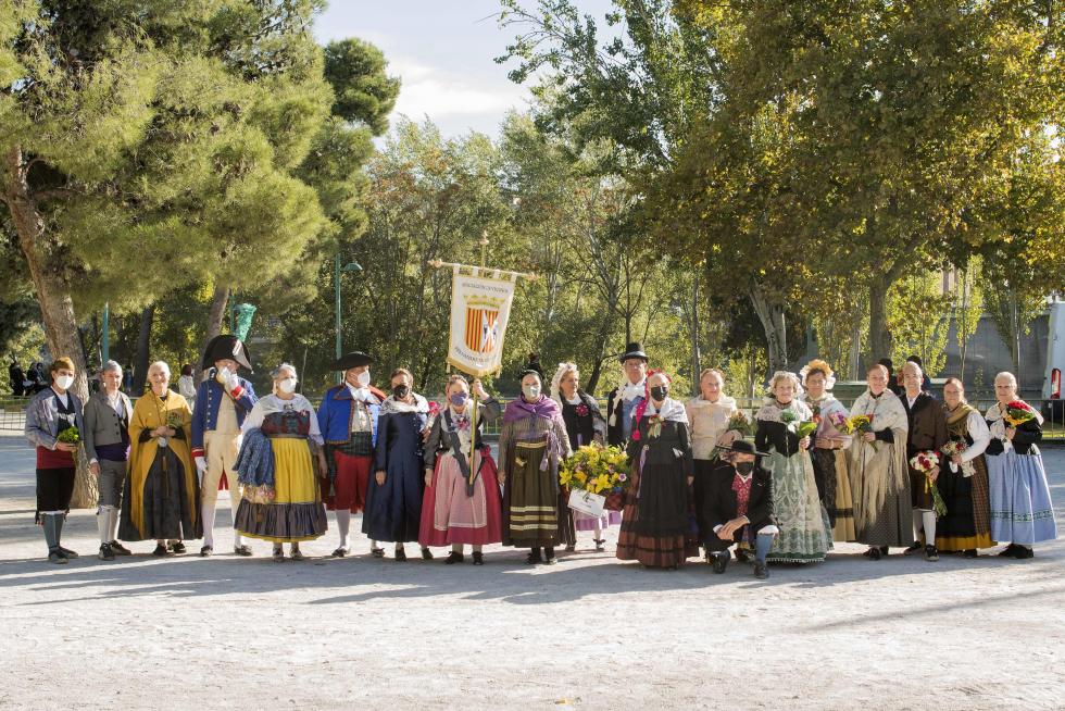 Grupos de la Ofrenda del Pilar 2021. Grupo Asoc de vecinos Fernándo el Católico