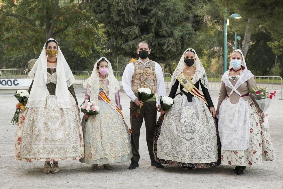 Grupos de la Ofrenda del Pilar 2021. Grupo Casa de Valencia