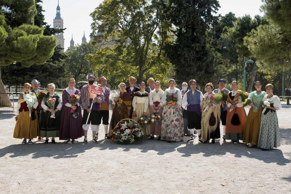 Grupos de la Ofrenda del Pilar 2021. Grupo Club ciclista Actur