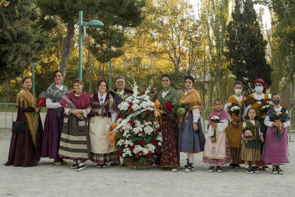 Grupos de la Ofrenda del Pilar 2021. Grupo Dicsa