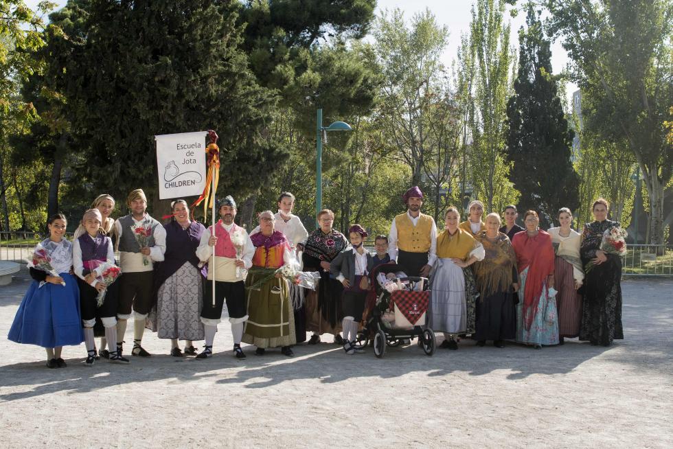 Grupos de la Ofrenda del Pilar 2021. Grupo Escula de Jotas Children