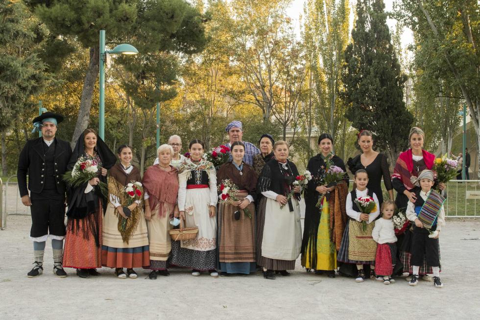 Grupos de la Ofrenda del Pilar 2021. Grupo Girlfriends and La Manco