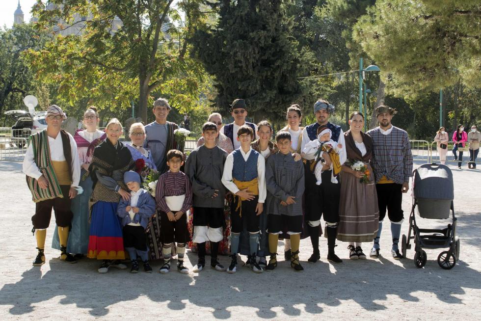 Grupos de la Ofrenda del Pilar 2021. Grupo Los Amigos de Cristina