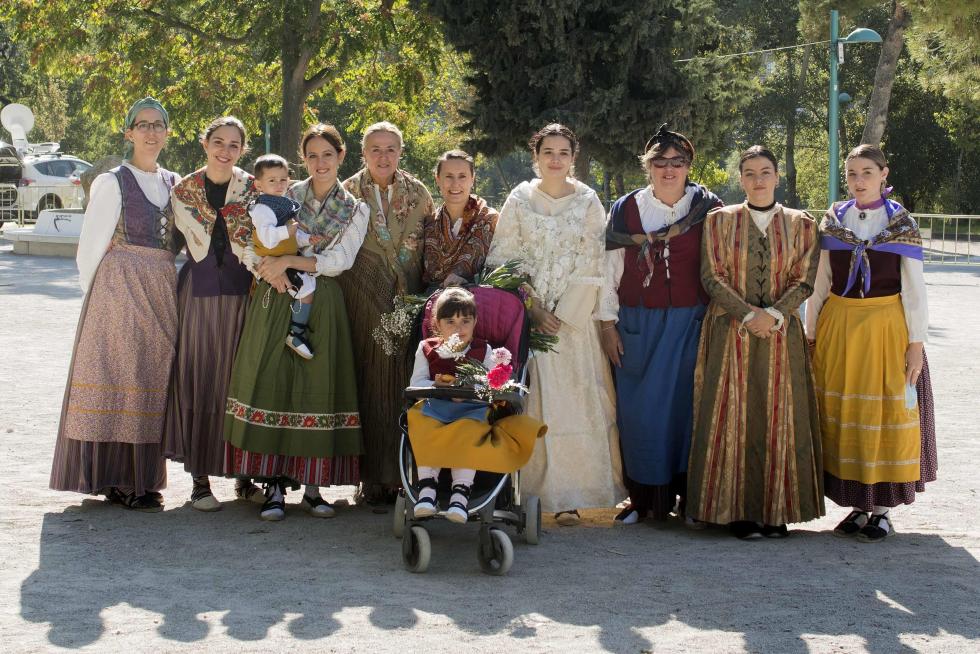 Grupos de la Ofrenda del Pilar 2021. Grupo Los Amigos de Genova