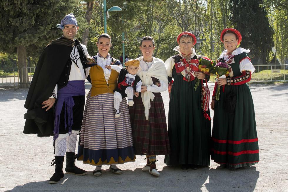 Grupos de la Ofrenda del Pilar 2021. Grupo Mª Pilar Gallän