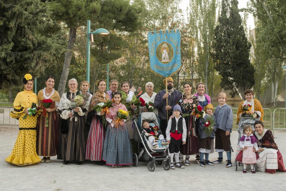 Grupos de la Ofrenda del Pilar 2021. Grupo Monzalbarba