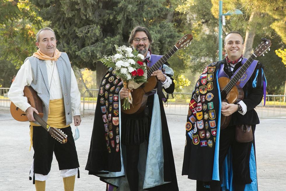 Grupos de la Ofrenda del Pilar 2021. Grupo Tuna de Ingenieros