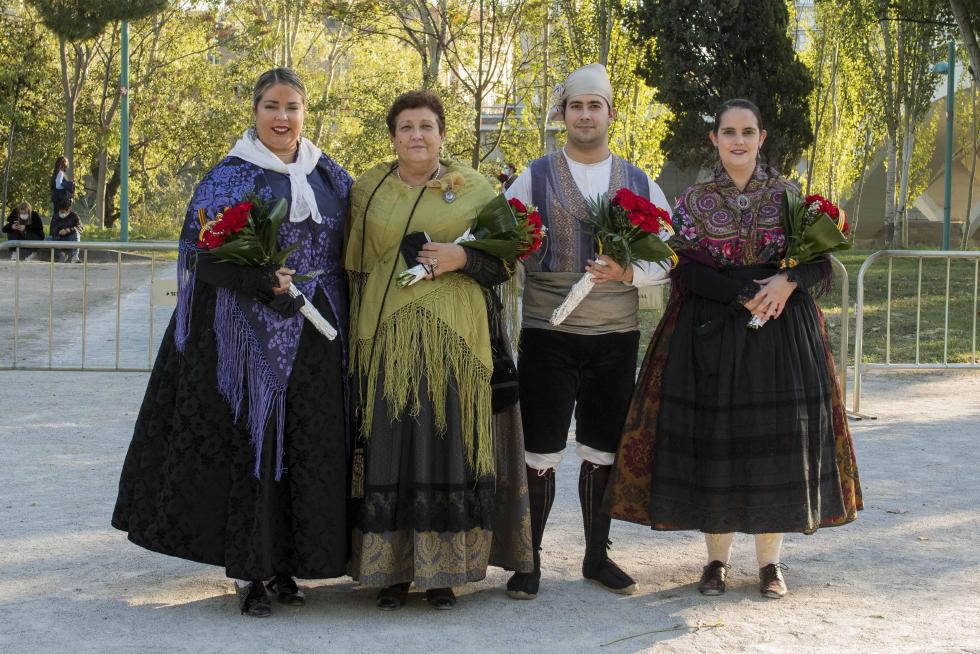 Grupos de la Ofrenda del Pilar 2021. Grupo Urbanización Los Guarales