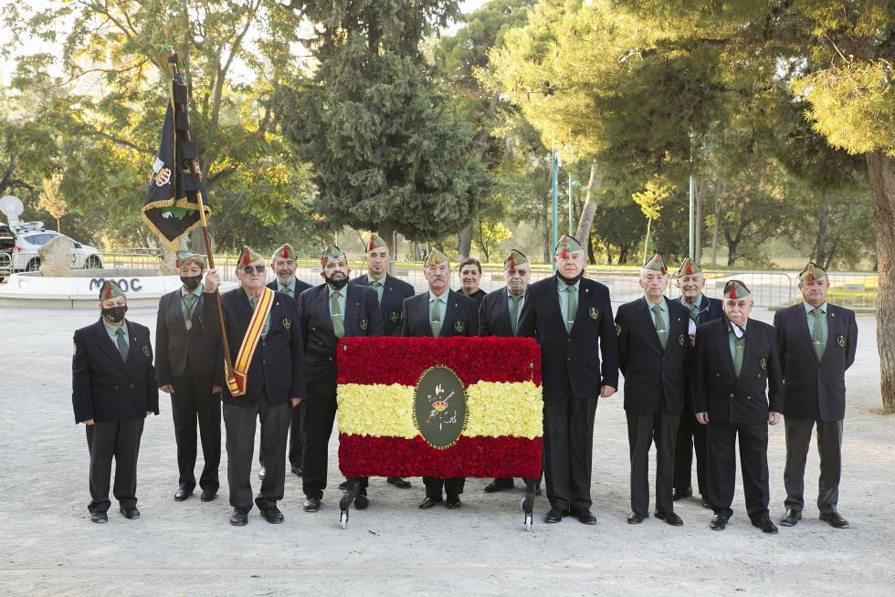 Grupos de la Ofrenda del Pilar 2021. Grupos de la Ofrenda del Pilar 2021. Grupo Hermandad de Caballeros Legionarios