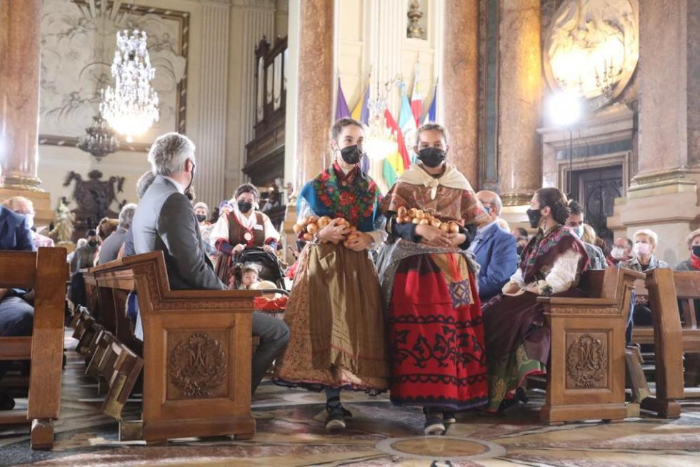 Ofrenda de Frutos del Pilar 21
