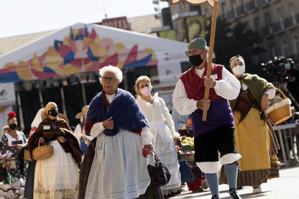 Ofrenda de Frutos del Pilar 21