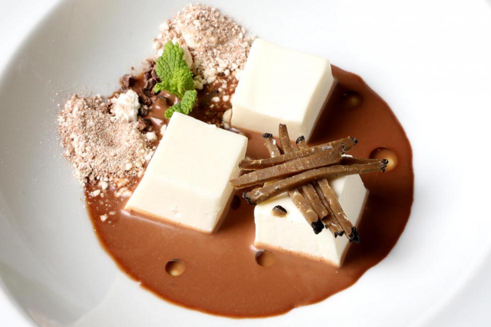 Panacotta de arroz con trufa de River Hall.