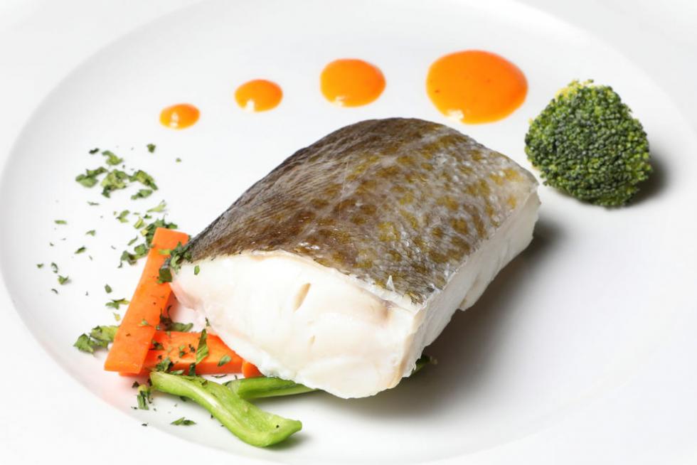 Bacalao con verduritas de Blasón del Tubo.