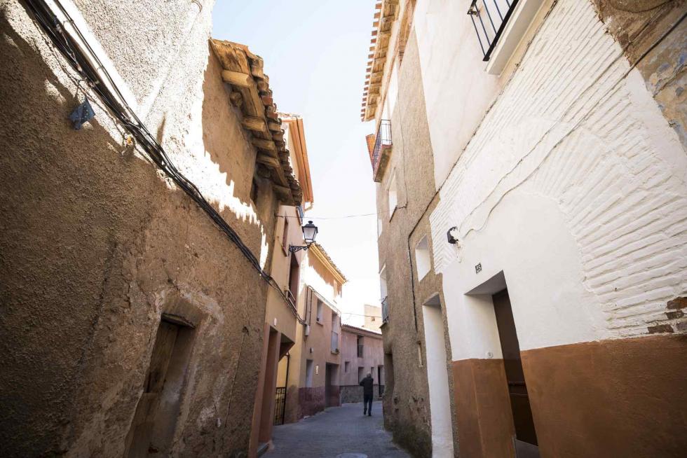 Una calle de Moros (Zaragoza)