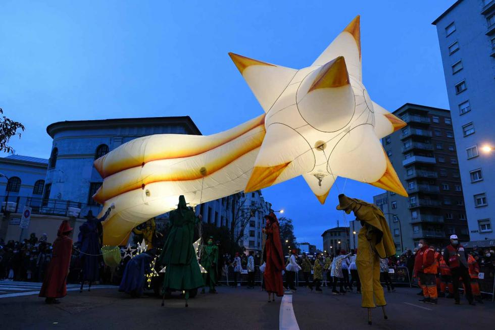 Foto de la cabalgata de los Reyes Magos de Zaragoza