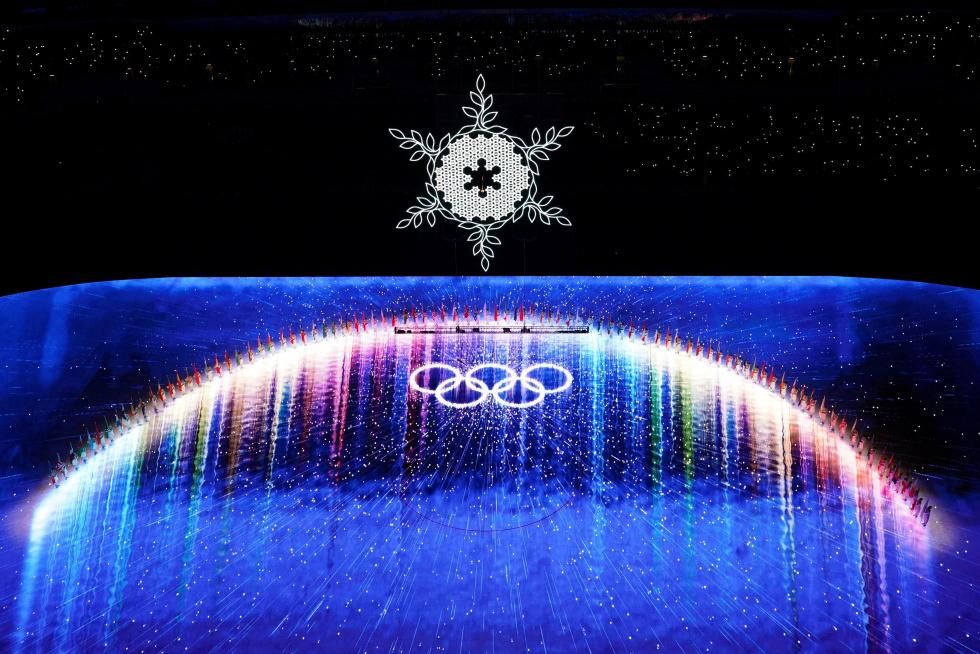 2022 Beijing Olympics - Closing Ceremony - National Stadium, Beijing, China - February 20, 2022. General view as fireworks explode above the stadium during the closing ceremony. REUTERS/David W Cerny TPX IMAGES OF THE DAY OLYMPICS-2022-CLOSING/