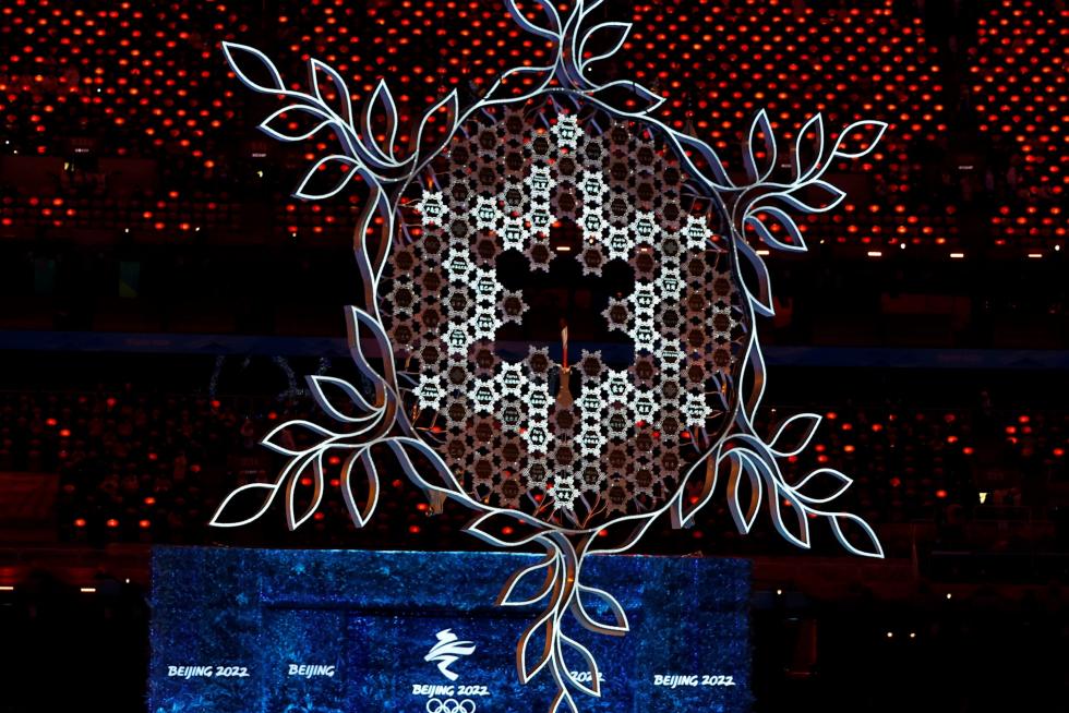 Beijing (China), 20/02/2022.- Artists perform during the Closing Ceremony for the Beijing 2022 Olympic Games at the National Stadium, also known as Bird's Nest, in Beijing China, 20 February 2022. EFE/EPA/JEROME FAVRE
CHINA BEIJING 2022 OLYMPIC GAMES