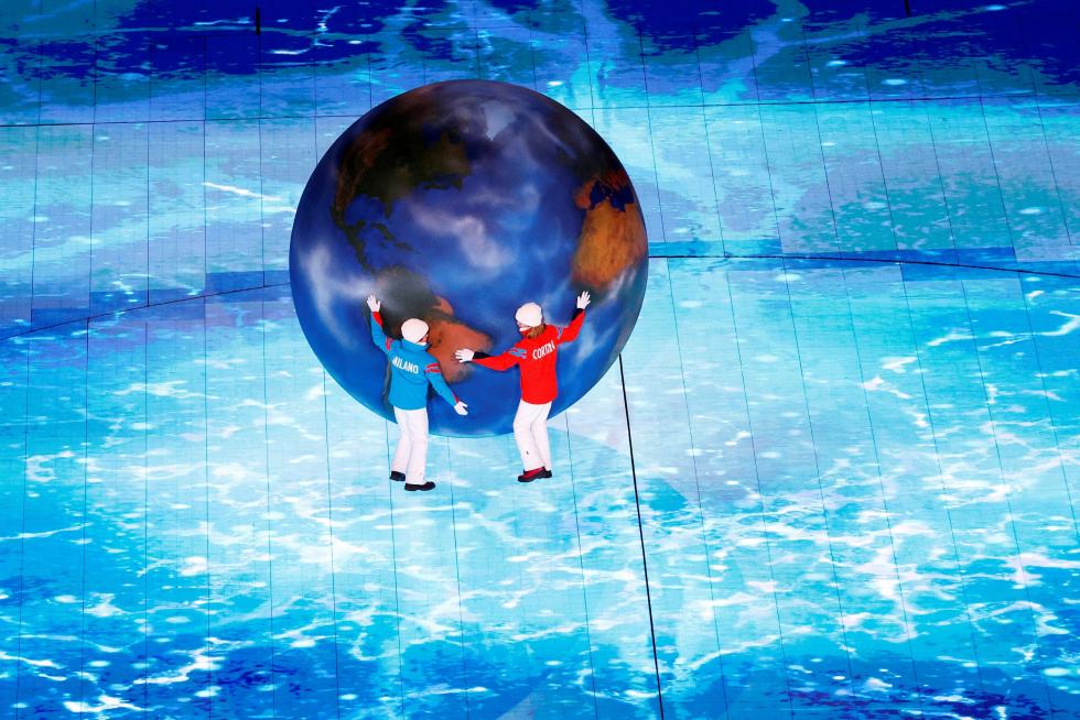 Beijing (China), 20/02/2022.- A performance during the Closing Ceremony for the Beijing 2022 Olympic Games at the National Stadium, also known as Bird's Nest, in Beijing China, 20 February 2022. EFE/EPA/HOW HWEE YOUNG
CHINA BEIJING 2022 OLYMPIC GAMES