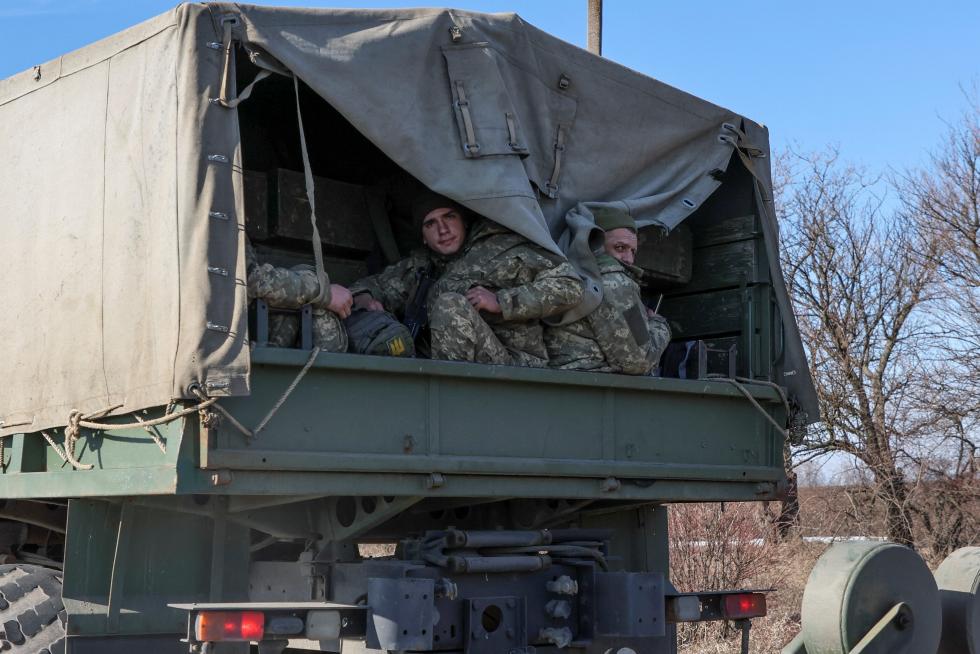 Militares en la región de Kharkiv.