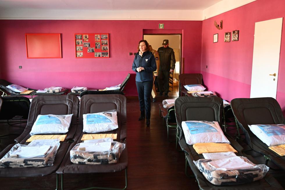 Polonia prepara los centros para refugiados ucranianos que huyan del país tras el ataque ruso