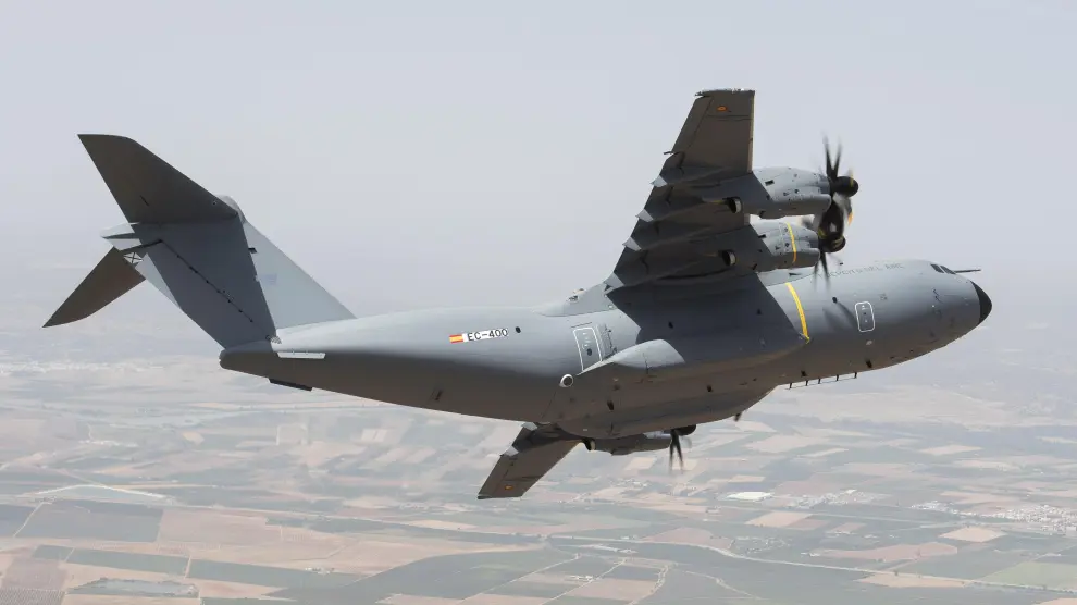 El primer avión militar de transporte A400M sustituirá al Hércules en la Base.