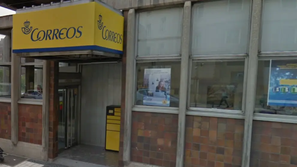 Una oficina de Correos, en Zaragoza.