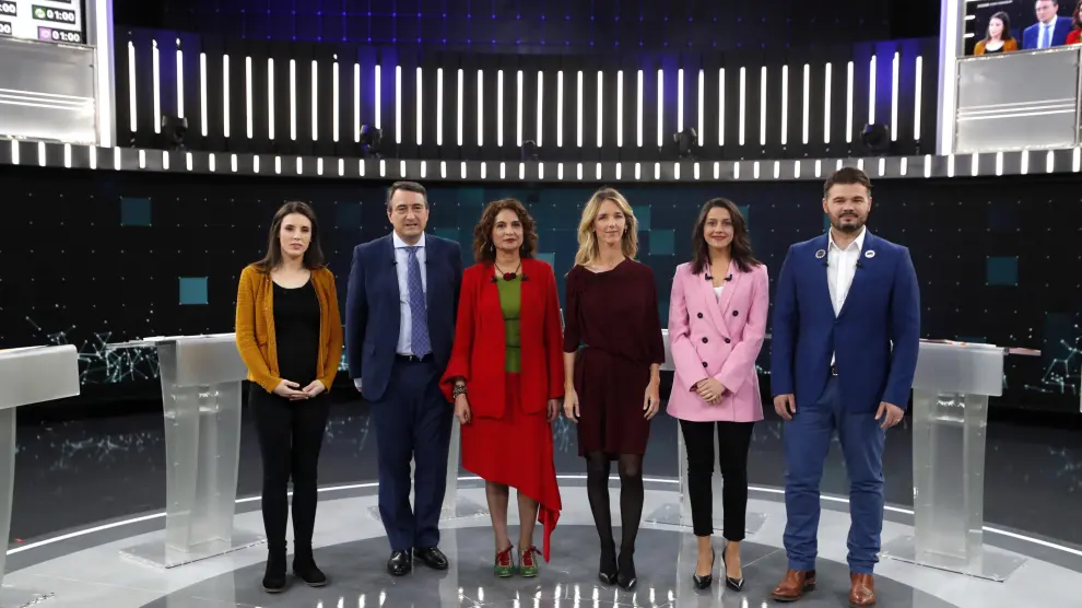 Los representantes de Unidas Podemos, PNV, PSOE, PP, Cs y ERC en el debate de RTVE.
