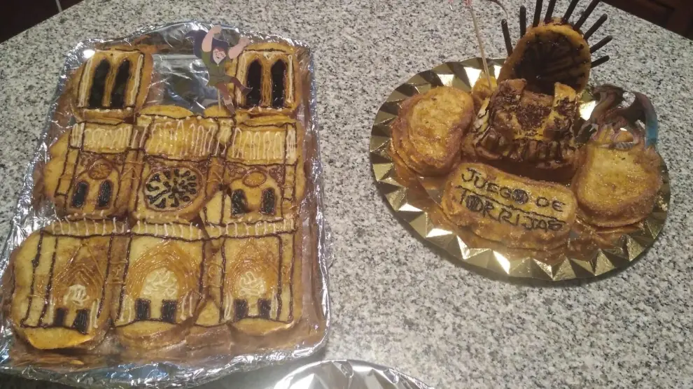 Las torrijas de Notre Dame y Juego de Tronos compitieron en Trasmoz por la mejor presentación de este dulce típico de Semana Santa.
