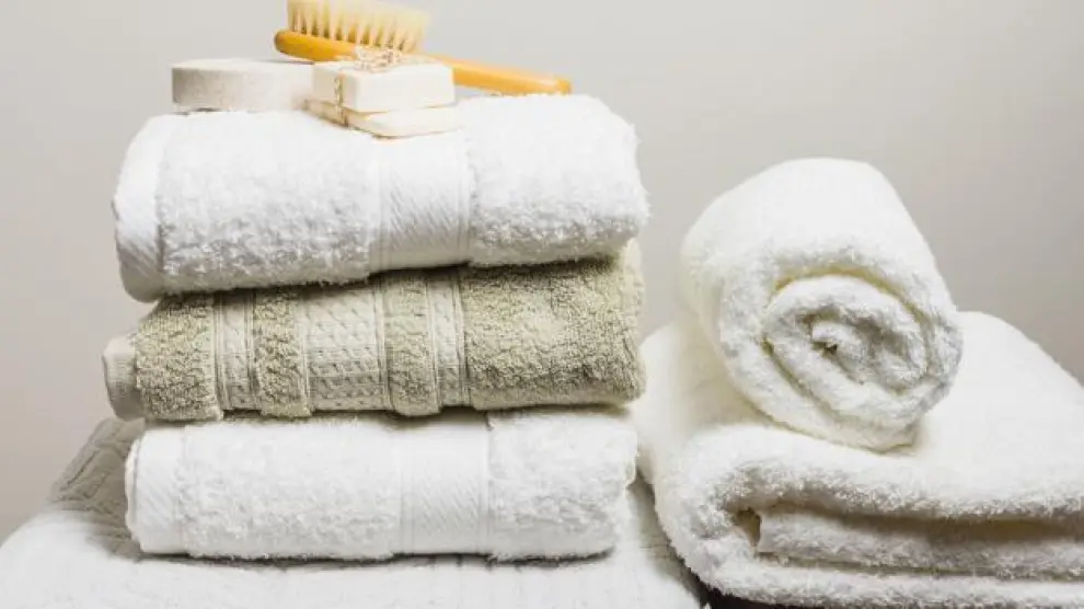 Las toallas pueden mantener su suavidad si se lavan correctamente.