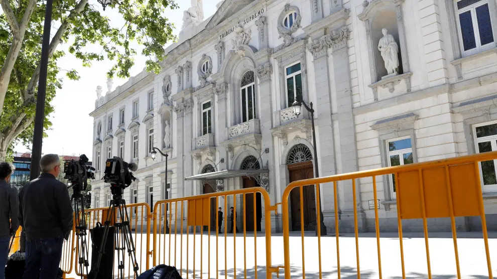 El TS devuelve a la justicia ordinaria la candidatura de Puigdemont