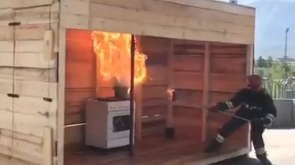 Imagen del vídeo publicado en Twitter por los bomberos de Cartagena.