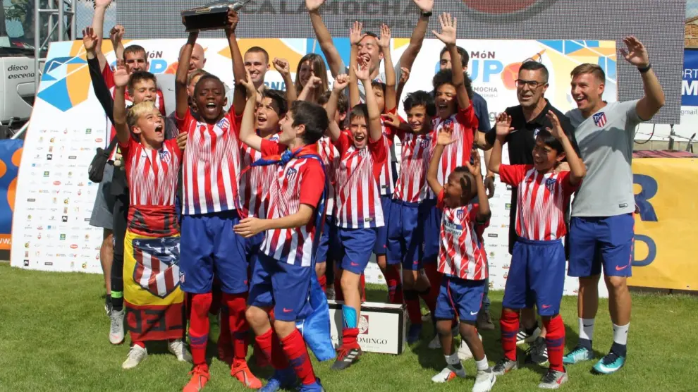 Atlético de Madrid ganador de la V Jamón Cup.