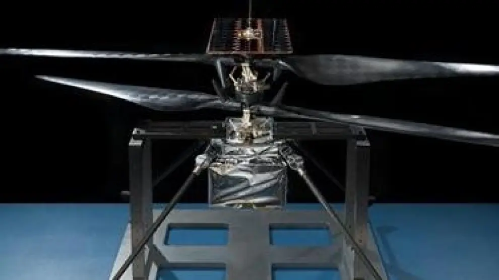 El primer helicóptero de Marte supera pruebas clave de funcionamiento.